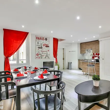 03 - Flat In Montorgueil